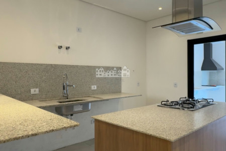 Casa térrea à venda com 3 suítes, em Nova Gardênia, Atibaia - SP