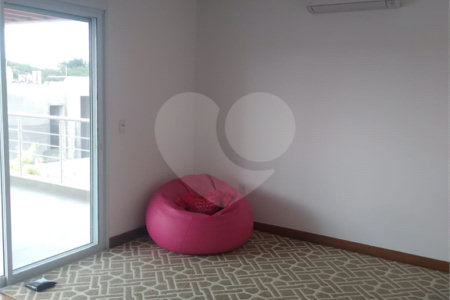 Casa à venda com 4 quartos, sendo 2 suítes,  no condomínio Damha Iii, São Carlos - SP