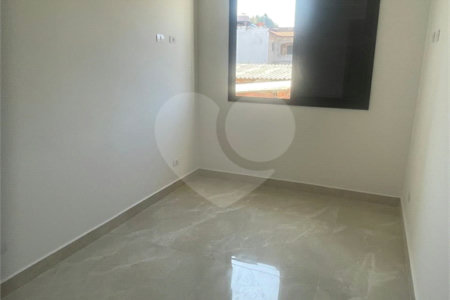 Casa à venda com 3 quartos, sendo 1 suíte,  em Jardim São Pedro, Mogi das Cruzes, SP