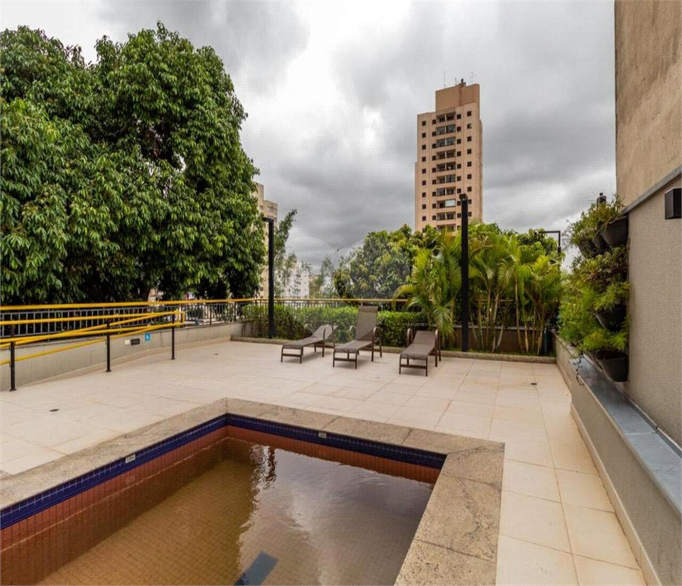 Duplex à venda com 2 quartos, sendo 1 suíte, em Santana, São Paulo, SP