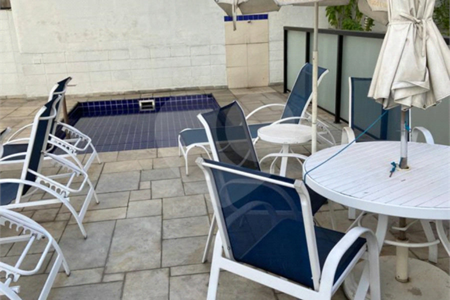 Apartamento à venda com 2 quartos, sendo 1 suíte,  em Santana, São Paulo, SP