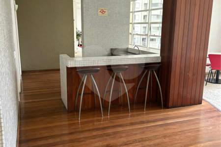 Apartamento à venda com 2 quartos, sendo 1 suíte,  em Paraíso do Morumbi, São Paulo, SP