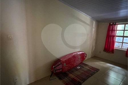 Casa em condomínio à venda com 3 quartos, sendo 2 suítes,  em Peró, Cabo Frio, RJ