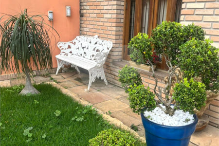 Sobrado à venda com 4 quartos, sendo 1 suíte,  em Jardim Leonor Mendes de Barros, São Paulo, SP