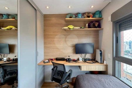 Apartamento à venda com 3 suítes em Santo Amaro, São Paulo, SP
