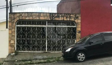 Sobrado à venda com 3 quartos em Vila Sacadura Cabral, Santo André, SP