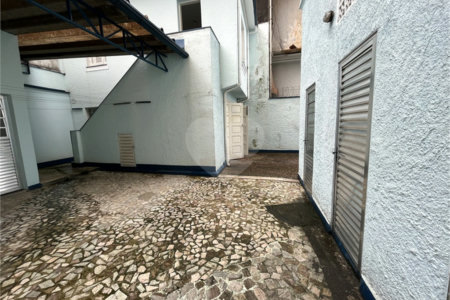 Sobrado à venda com 4 quartos, sendo 1 suíte, em Liberdade, São Paulo, SP