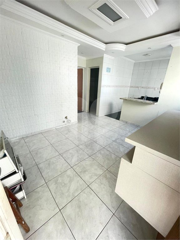 Apartamento à venda com 2 quartos em Jundiapeba, Mogi das Cruzes, SP