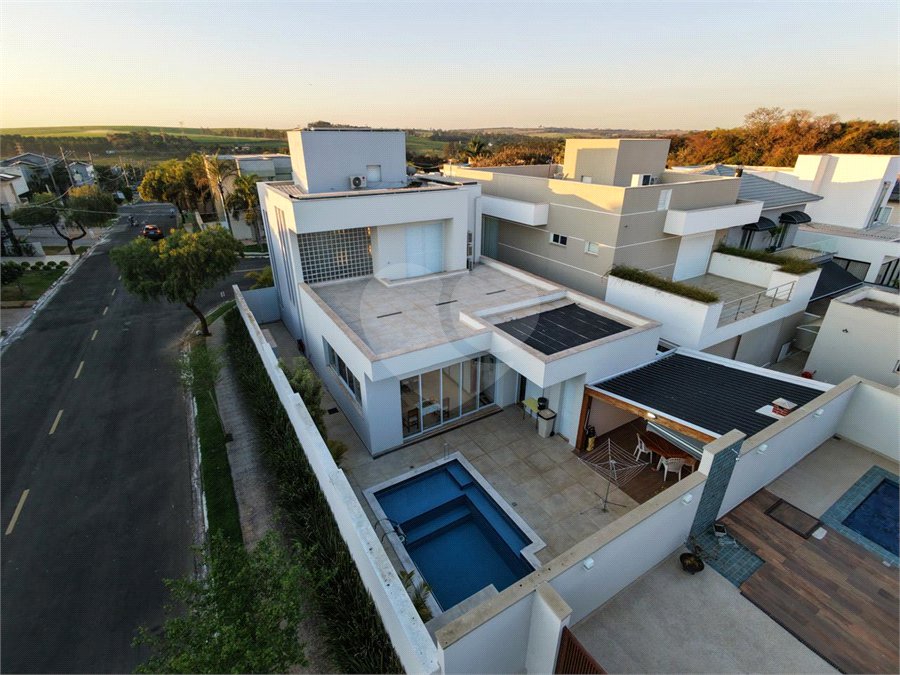 Casa à venda com 3 suítes no condomínio Villa Verona, Sorocaba - SP