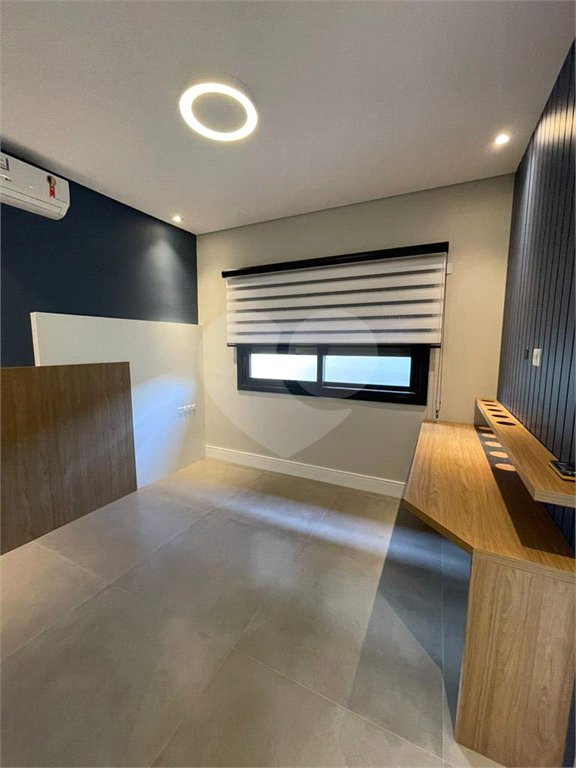 Casa à venda com 3 suítes no condomínio Residencial Granville, Atibaia - SP