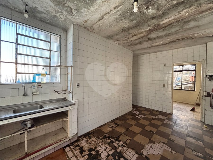 Sobrado à venda com 4 quartos em Vila Paulicéia, São Paulo, SP
