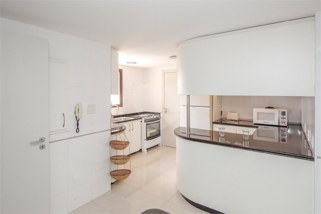 Apartamento à venda com 3 suítes em Alto da Boa Vista, São Paulo, SP
