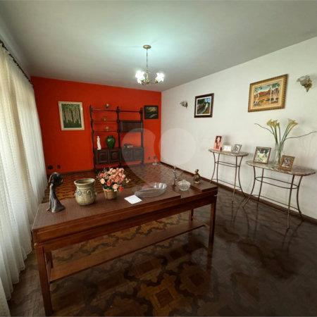 Casa à venda com 3 quartos, sendo 1 suíte, no Centro, Itapetininga, SP