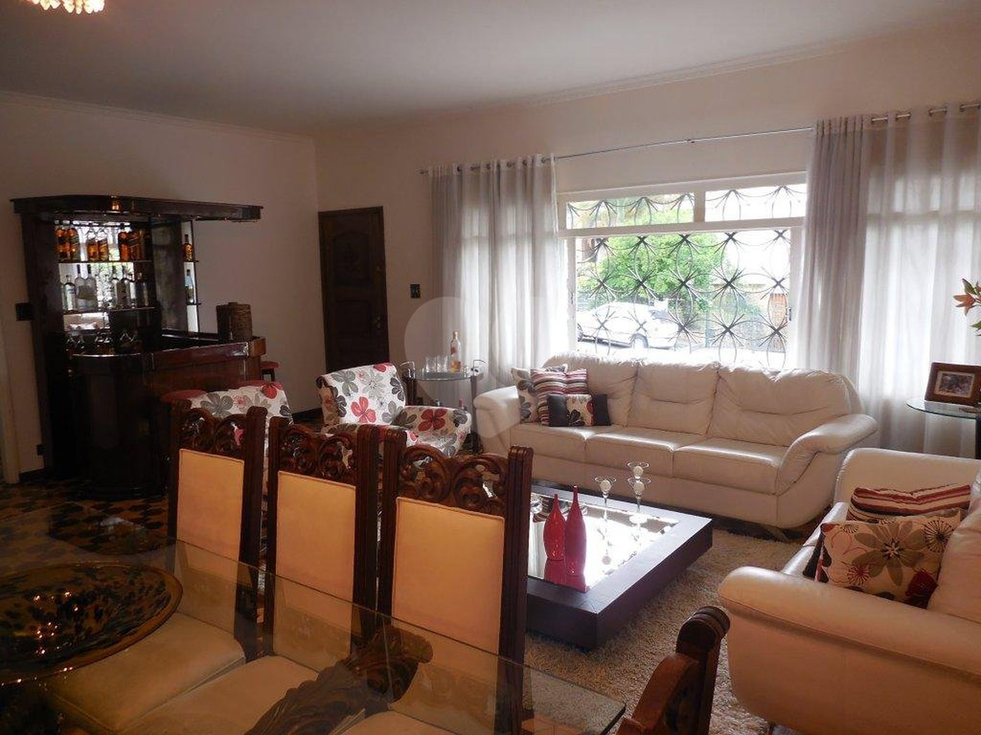 Casa à venda com 4 quartos, sendo 3 suítes, em Jardim Franca, São Paulo, SP