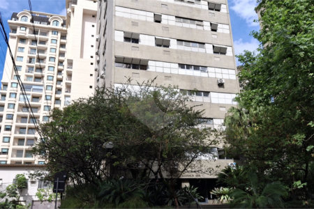 Apartamento para alugar com 3 quartos, sendo 1 suíte, em Itaim Bibi, São Paulo, SP