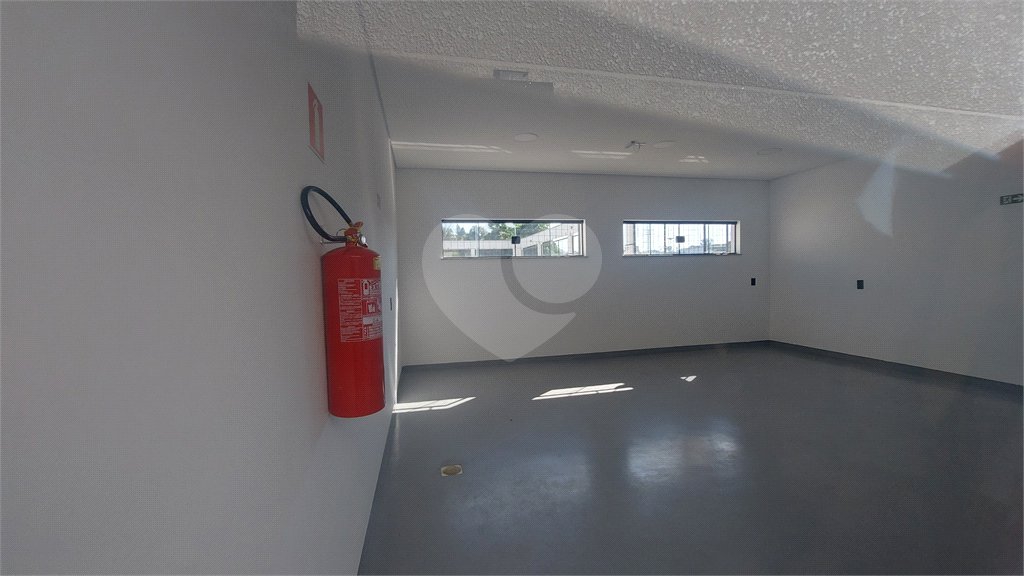 Apartamento à venda com 3 quartos, sendo 1 suíte, em Jardim Refúgio, Sorocaba, SP