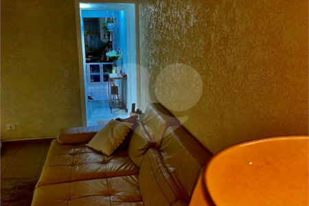 Sobrado à venda com 3 quartos, sendo 1 suíte, em Vila Maria Alta, São Paulo, SP