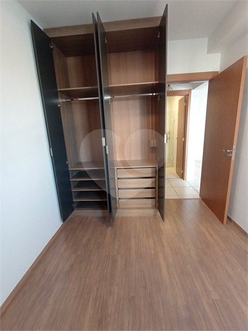 Apartamento à venda ou para alugar com 2 quartos em Residencial Cambuy, Araraquara, SP