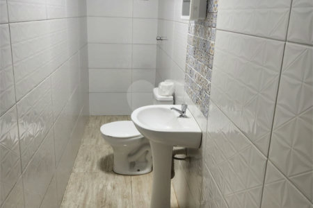 Casa para alugar com 5 quartos, sendo 1 suíte, em Vila Ipojuca, São Paulo, SP