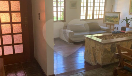 Casa à venda com 4 quartos, sendo 2 suítes,  em Jardim Canadá, Ribeirão Preto, SP