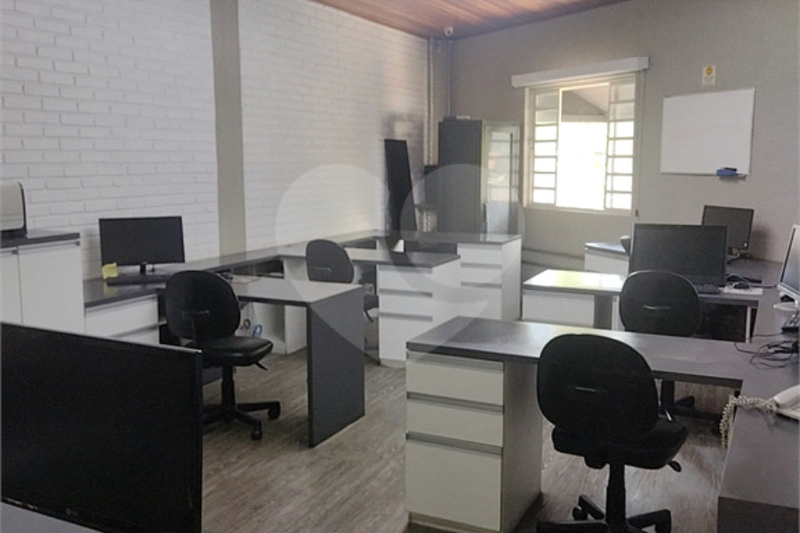 Sala para alugar no Centro, Mairiporã, SP