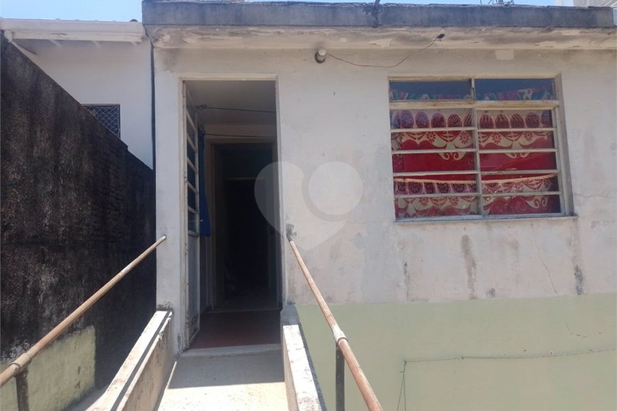 Sobrado à venda com 5 quartos em Parada Inglesa, São Paulo, SP