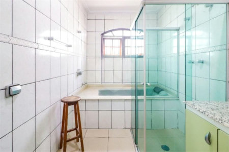 Casa à venda com 3 quartos, sendo 2 suítes, em VILA SÔNIA, São Paulo, SP