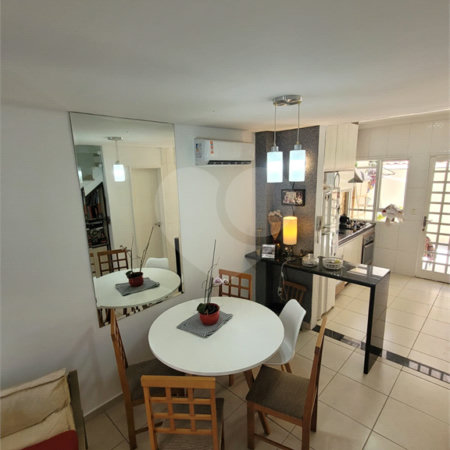 Casa à venda com 2 quartos no condomínio Caminhos da Serra 4, Jundiaí - SP