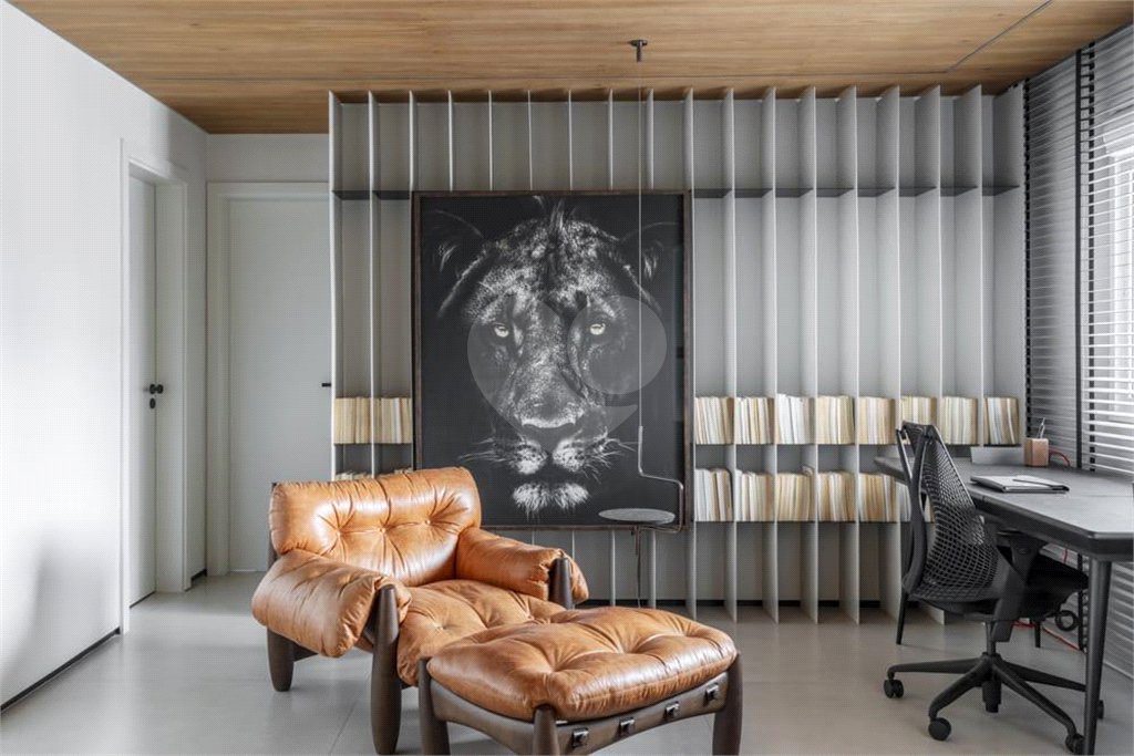 Apartamento à venda com 2 suítes em Vila Olímpia, São Paulo, SP