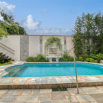 Casa à venda com 4 suítes em Chácara Monte Alegre, São Paulo, SP