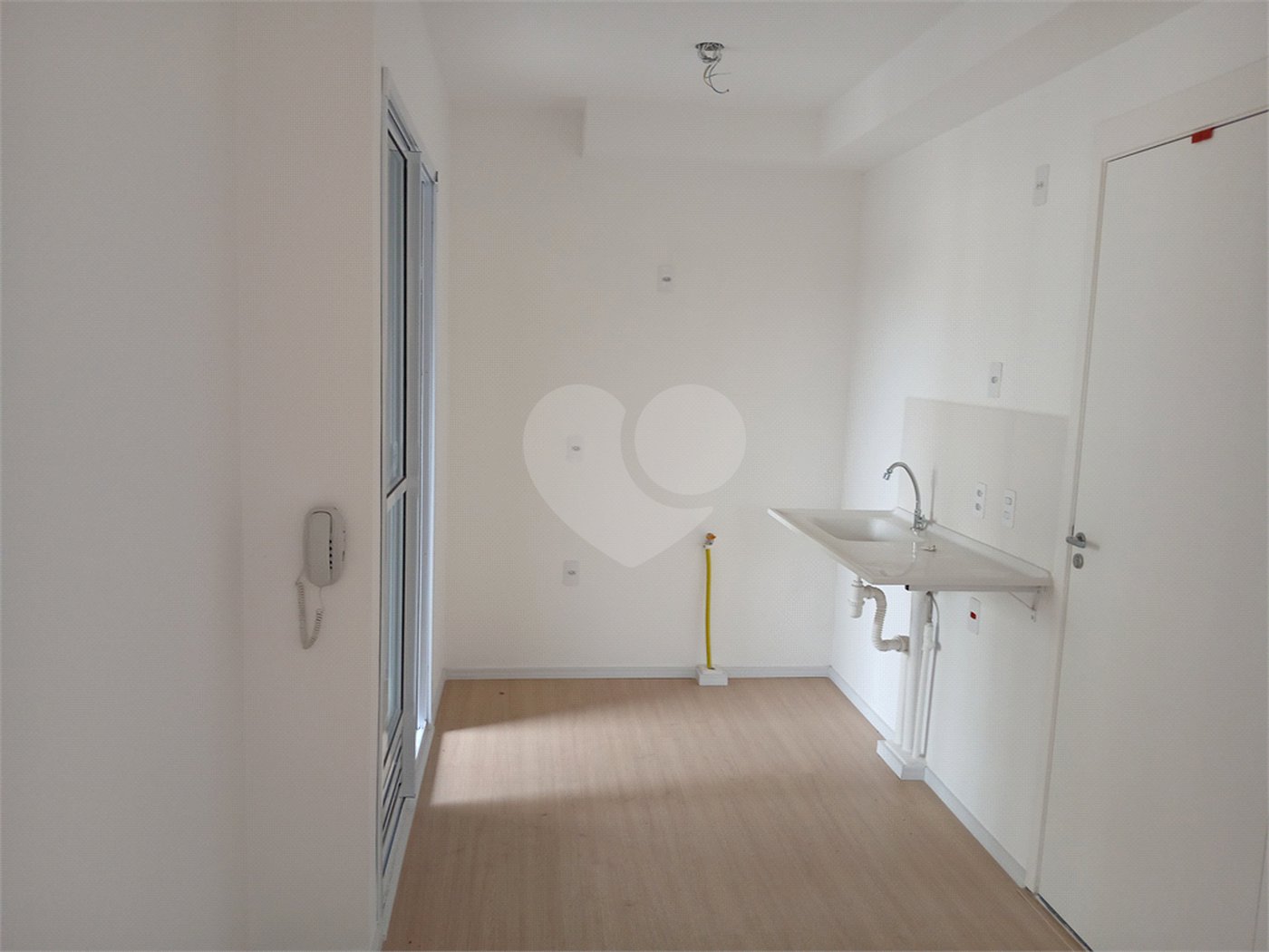 Apartamento à venda com 2 quartos em Vila Pereira Barreto, São Paulo, SP
