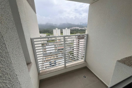 Apartamento à venda com 2 quartos, sendo 1 suíte,  em Loteamento Mogilar, Mogi das Cruzes, SP