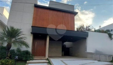 Casa à venda ou para alugar com 3 suítes no condomínio Mont Blanc, Sorocaba - SP