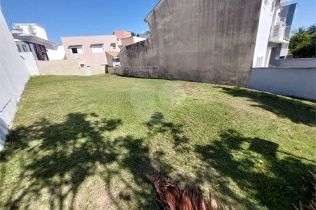 Terreno à venda no condomínio Saint Clair, Sorocaba - SP