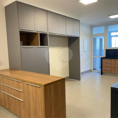 Apartamento à venda com 4 suítes em Alto da Boa Vista, São Paulo, SP