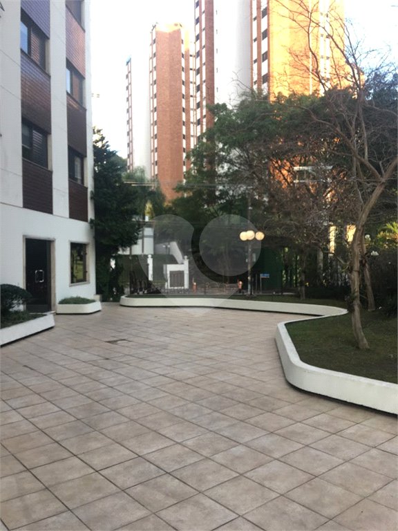 Apartamento à venda com 4 suítes em Vila Suzana, São Paulo, SP