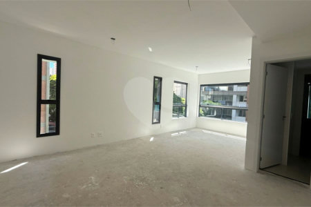 Apartamento à venda com 2 quartos, sendo 1 suíte, em Perdizes, São Paulo, SP