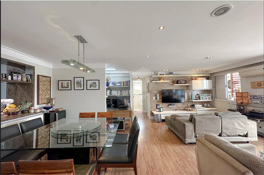 Apartamento à venda com 2 quartos, sendo 1 suíte,  em Água Branca, São Paulo, SP