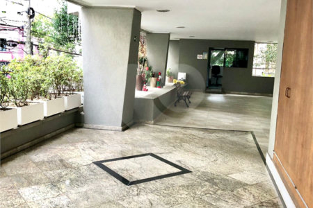 Apartamento à venda com 3 quartos, sendo 1 suíte, em Paraíso, São Paulo, SP