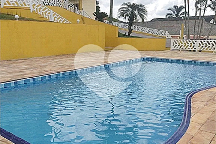 Casa à venda com 4 quartos, sendo 3 suítes, em Luiz Fagundes, Mairiporã, SP