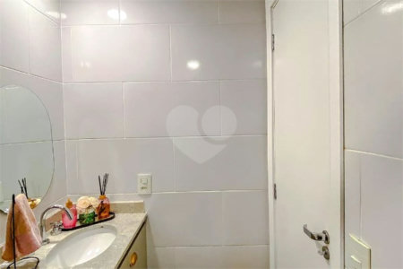 Apartamento à venda com 2 quartos, sendo 1 suíte, em Quarta Parada, São Paulo, SP
