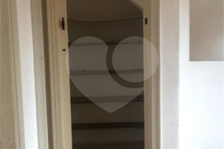 Sobrado à venda com 2 quartos em Santana, São Paulo, SP