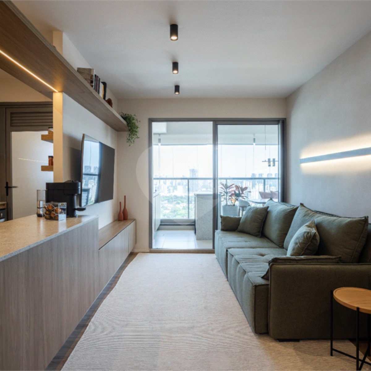 Apartamento à venda com 2 quartos, sendo 1 suíte, em Santo Amaro, São Paulo, SP