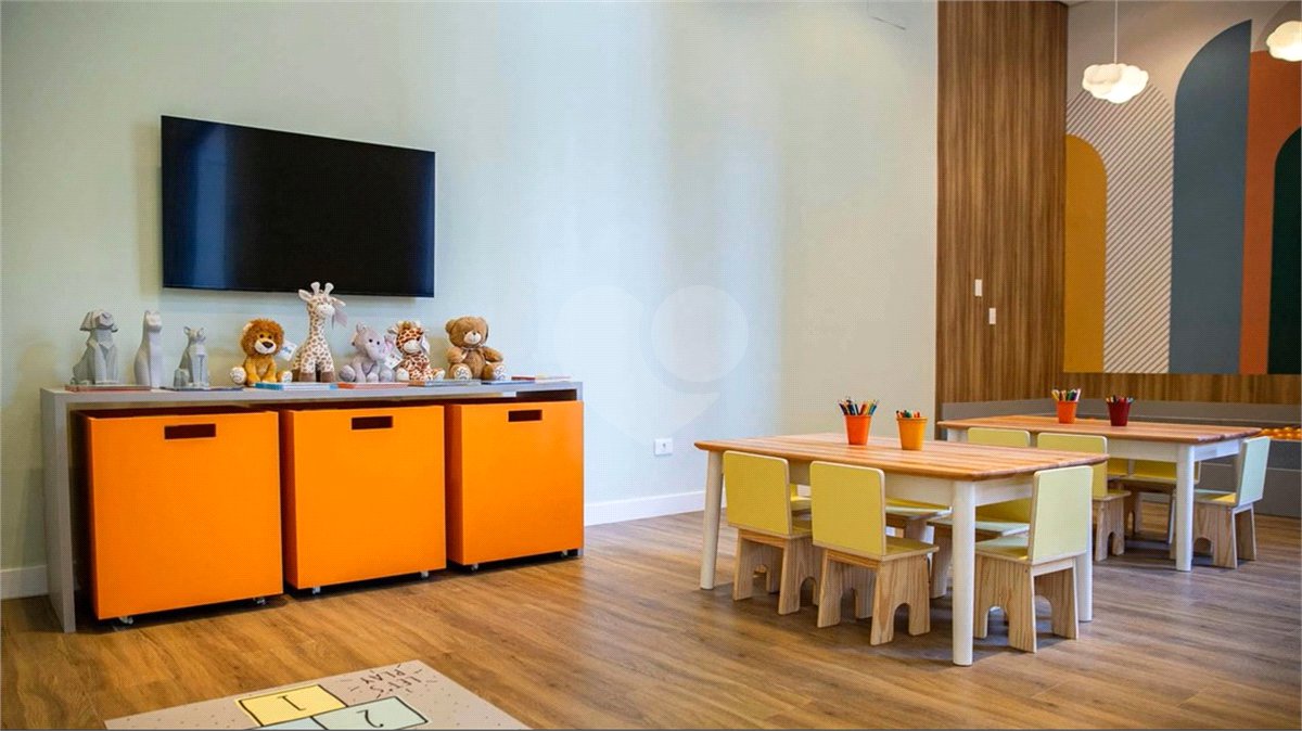 Apartamento à venda com 4 quartos, sendo 3 suítes, em Perdizes, São Paulo, SP