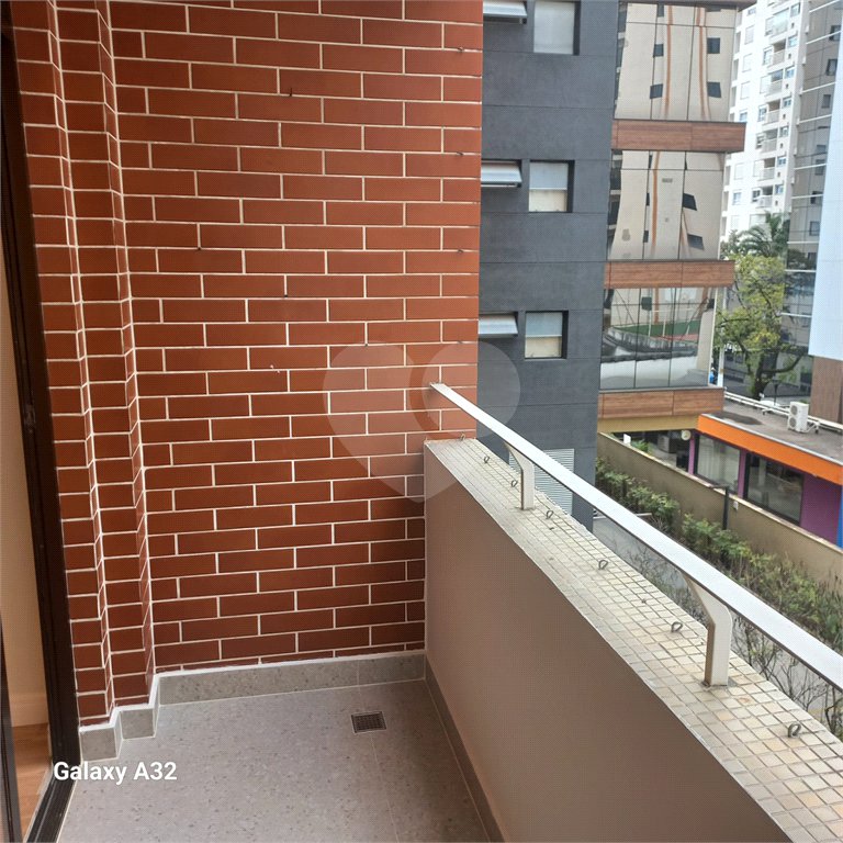 Apartamento à venda com 2 quartos, sendo 1 suíte, em Vila Olímpia, São Paulo, SP