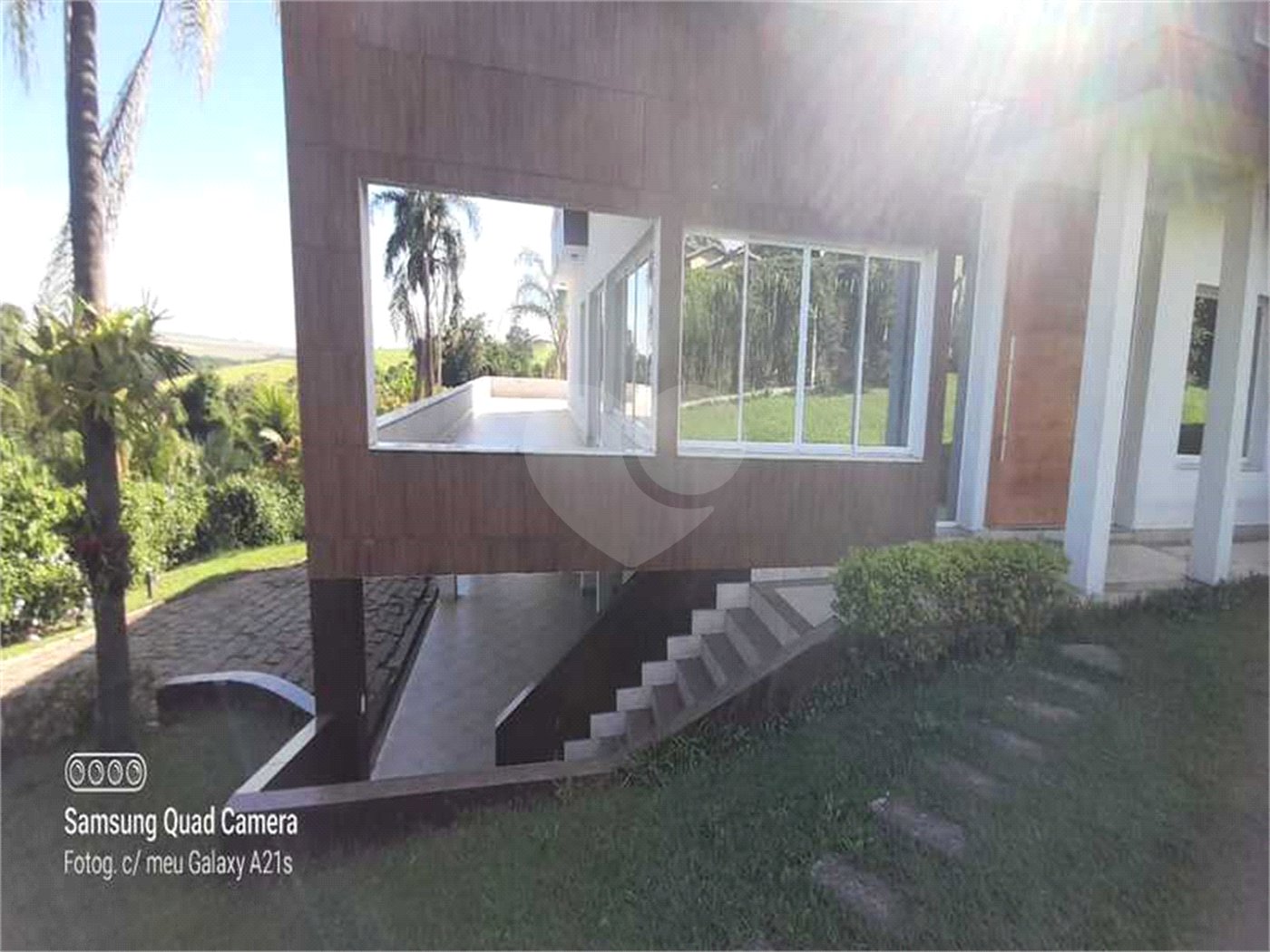 Casa à venda com 4 suítes no condomínio Residencial Vale das Laranjeiras, Indaiatuba - SP