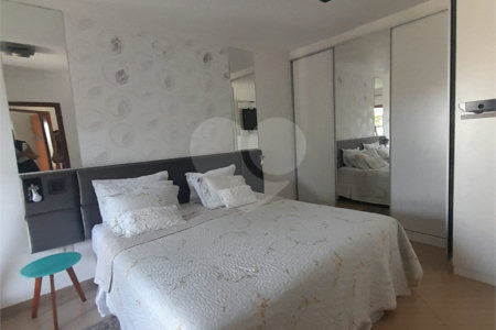 Casa à venda com 3 quartos, sendo 1 suíte,  em Vila Suissa, Mogi das Cruzes, SP