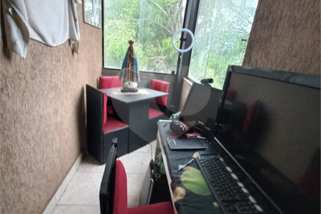 Sobrado à venda com 3 quartos, sendo 1 suíte, em Jardim Helga, São Paulo, SP