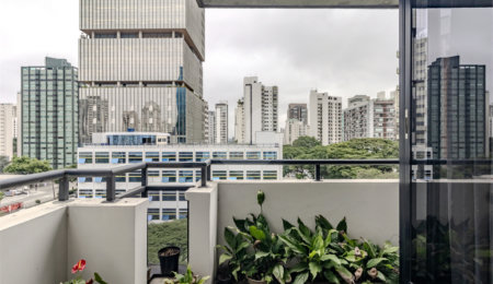 Apartamento à venda com 3 quartos, sendo 2 suítes,  em Campo Belo, São Paulo, SP