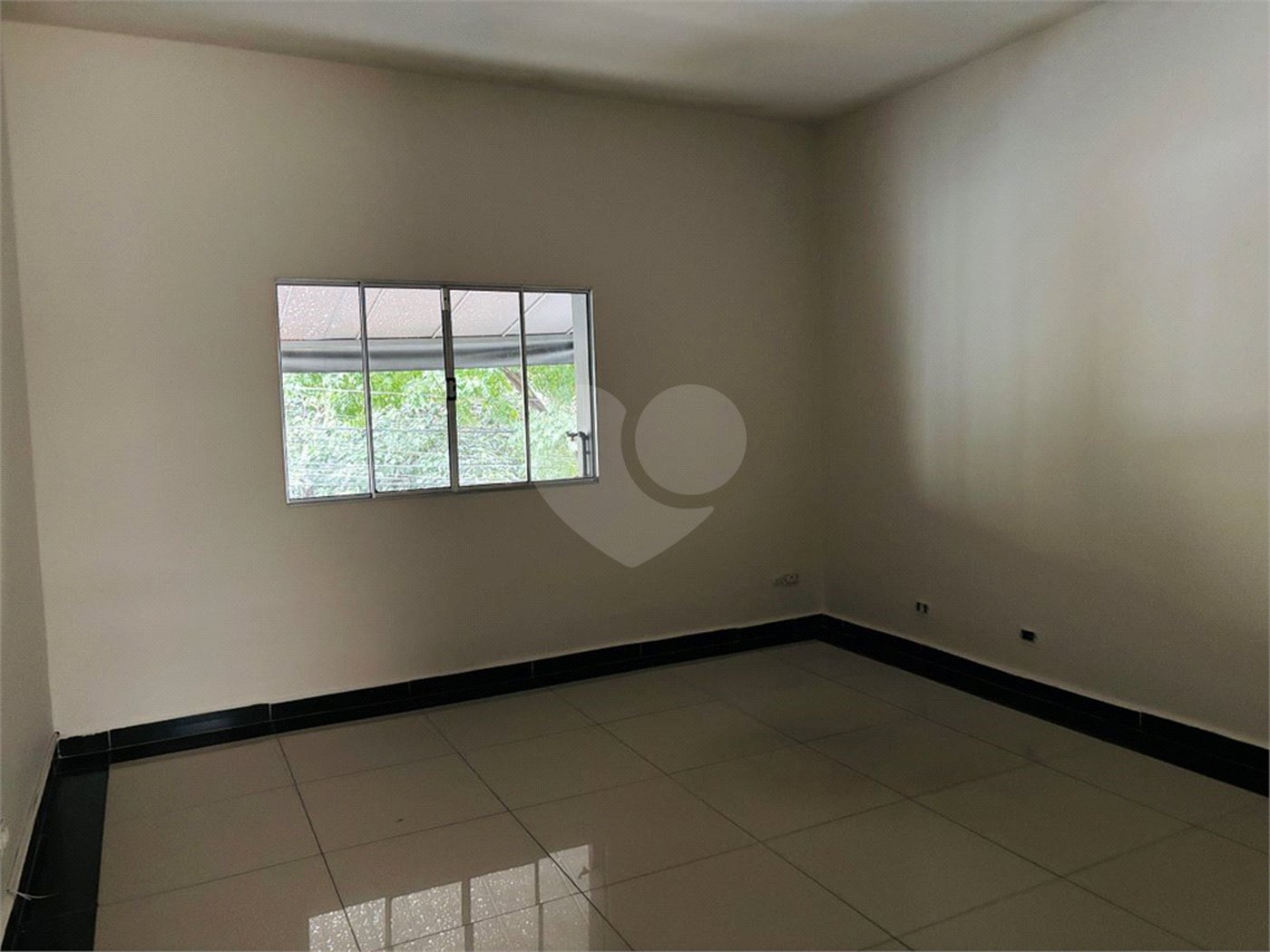 Sobrado à venda com 3 quartos, sendo 1 suíte, em Vila Romana, São Paulo, SP